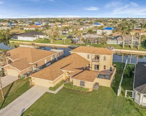 Jungle House - Heated Pool & Jacuzzi - Cape Coral, Florida