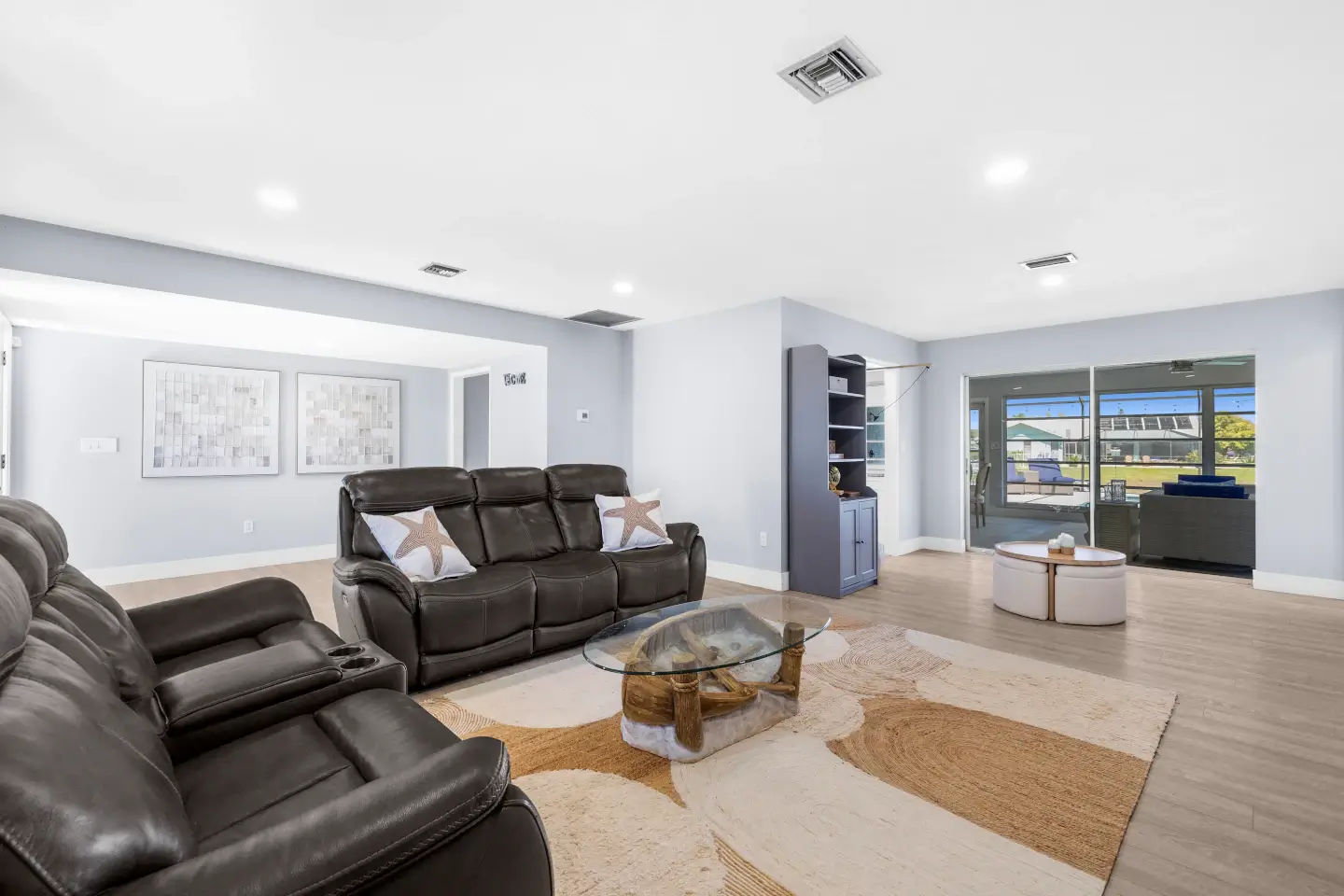 House Images - Vacation Rentals in SWFL! - Waterfront Oasis | Splash Vacation Properties 2